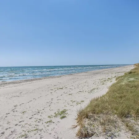 Einette - 100m From The Sea By Interhome *
